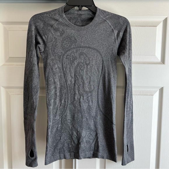 lululemon athletica Tops - Lululemon - Long Sleeve Shirt - Gray - Size 4
